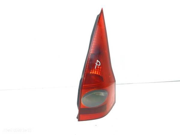 LAMPA TYŁ PRAWA RENAULT MEGANE II Kombi (KM0/1_) 2003 - 2012 1.9 dCi (KMRG, KM1G, KM0G, KM2C) 88 kW - 1