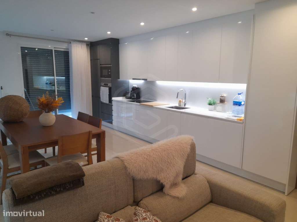 Apartamento T2 com duas varandas, centro, Faro, Algarve - Grande imagem: 5/29