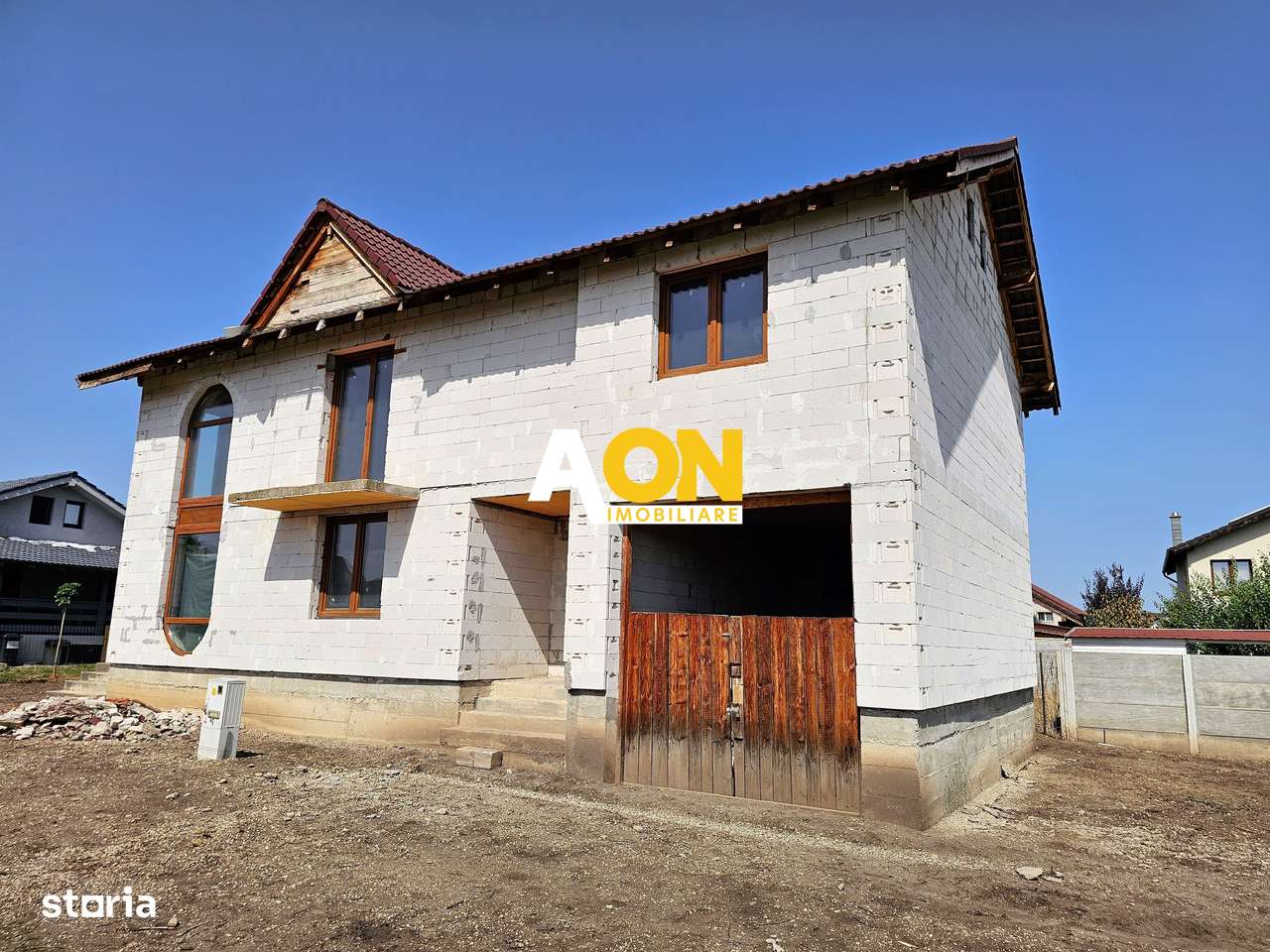 Casa la rosu, 4 camere, 301 mp teren, P+1, zona Alba-Micesti - Imagine principală: 2/20