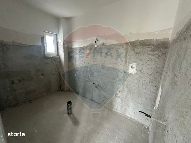 Apartament de vânzare în Cojocna, vis-a-vis de Băile Sărate Cojocna-3