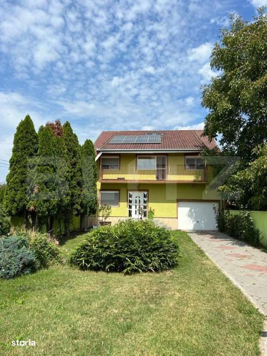 Proprietate de exceptie cu casa spatioasa, piscina si teren generos - Imagine principală: 1/10