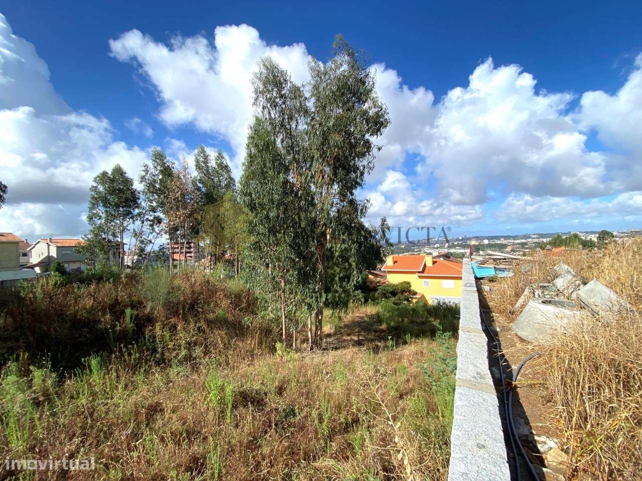 Terreno com 5800m2 em Gondomar - Grande imagem: 3/4