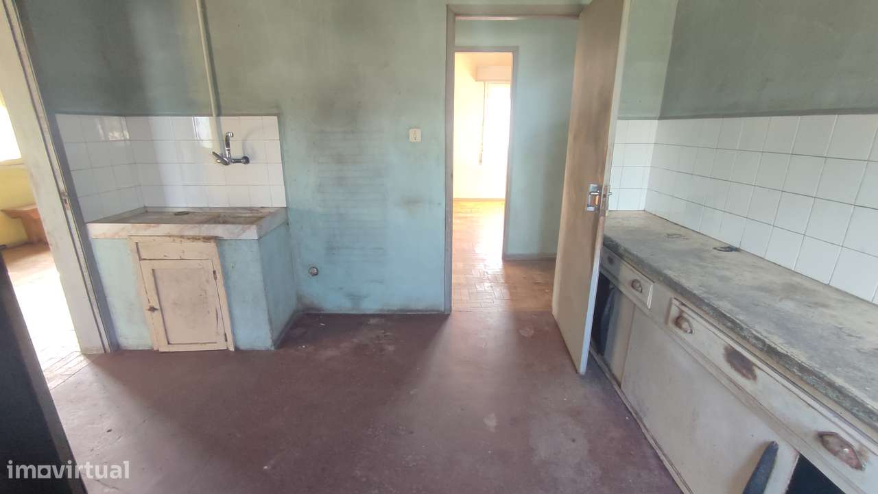Moradia individual, com terreno, em Rendufe, Amares-23