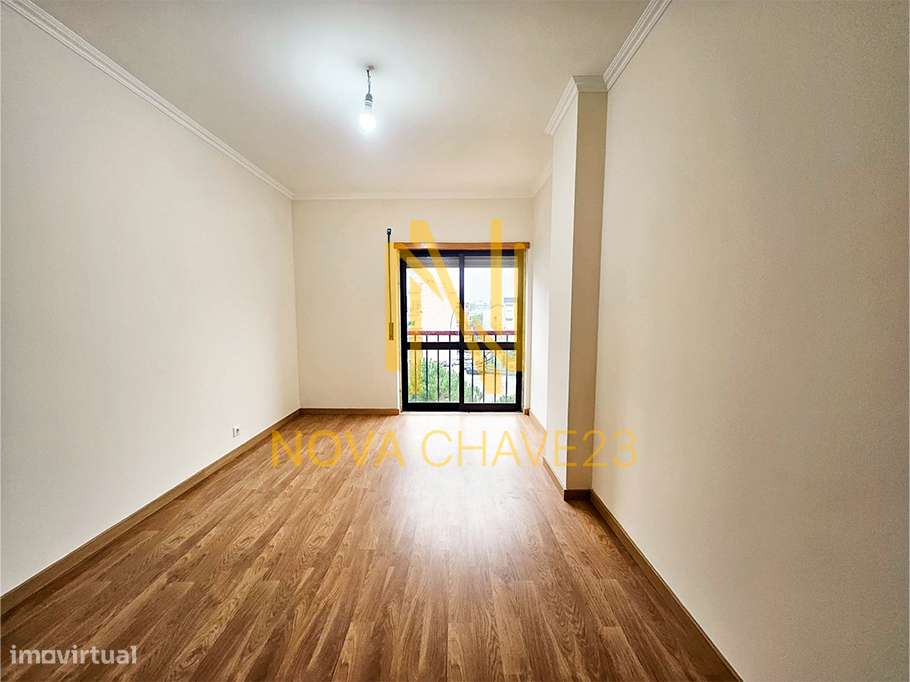 Apartamento T3 na Serra das Minas - 131m² - 2 Frentes  - Varandas-13