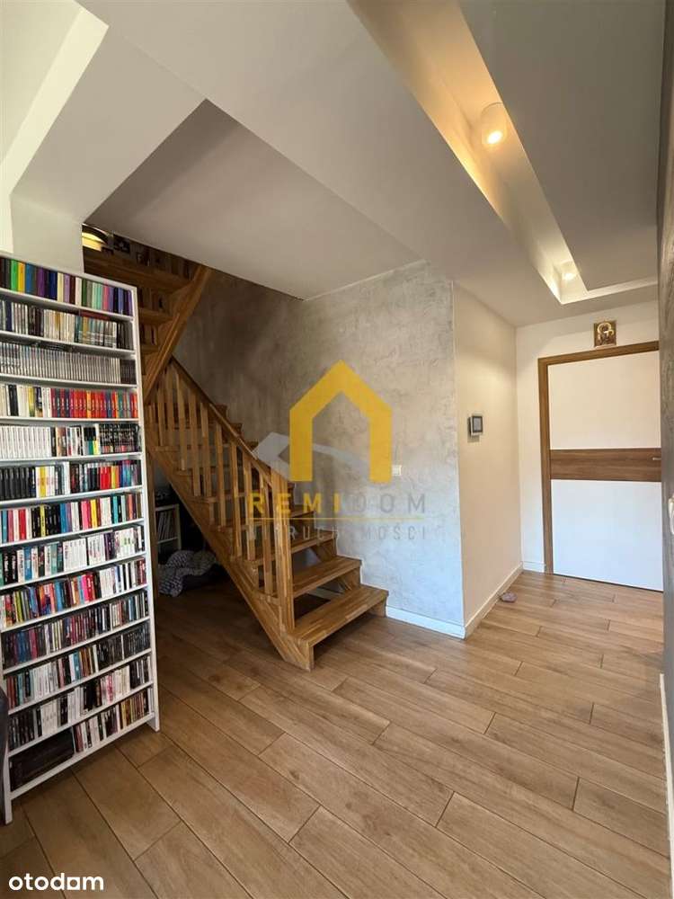 Dom Na Sprzedaż w świetnej lokalizacji- Żwaków-15