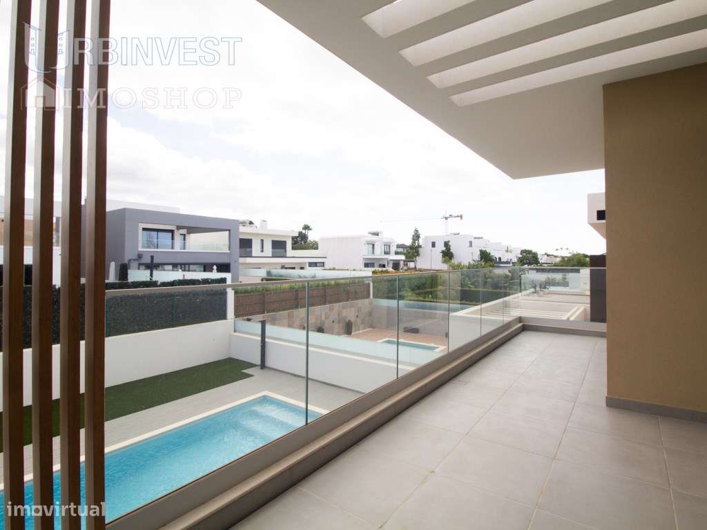 Moradia T4 a curta distância da praia do Almargem, em Quarteira, Al...-18