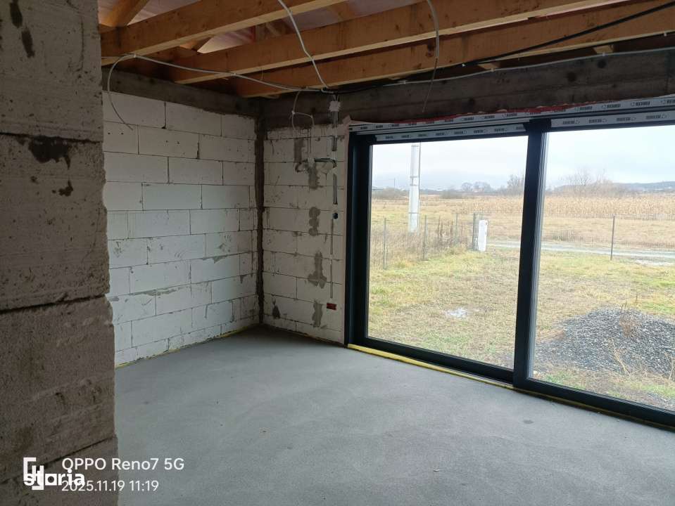 Casa de vanzare Reghin - Solovastru - Imagine principală: 5/9