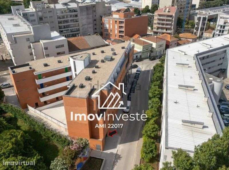 Arrenda Lugar de Garagem em Matosinhos Sul, inserido num prédio novo - Grande imagem: 5/8