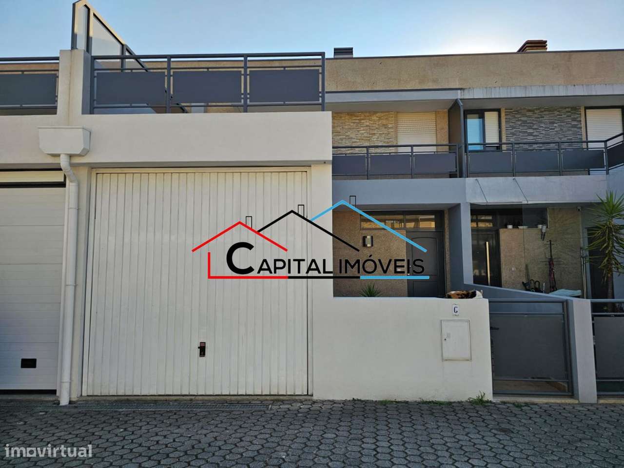 Moradia V3 em condomínio fechado - Grande imagem: 4/48