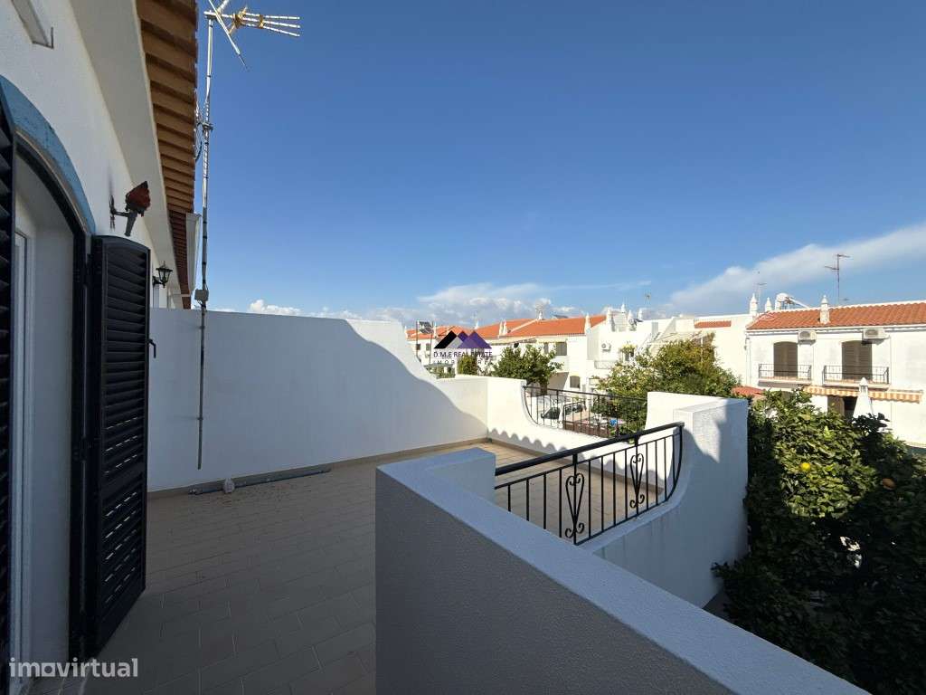 Moradia V3 com Estacionamento e Quintal-22