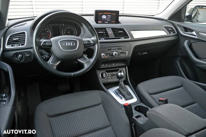 Audi Q3 1.4 TFSI Stronic - 22