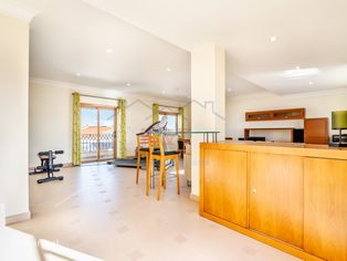 Moradia T5 de Luxo + Apartamento T3 - Lagoa - Grande imagem: 4/60