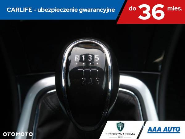 Opel Insignia - 18