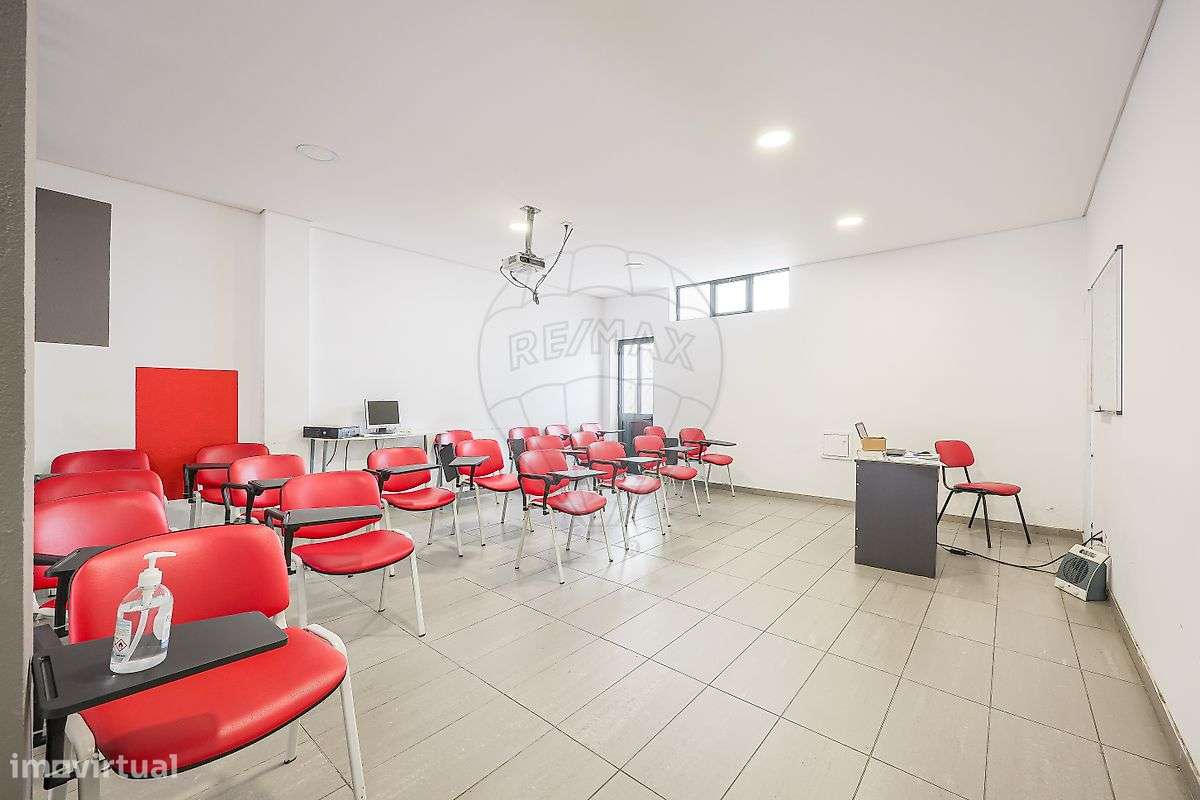 Loja Arrendada | Centro de Ílhavo | 89m2-4