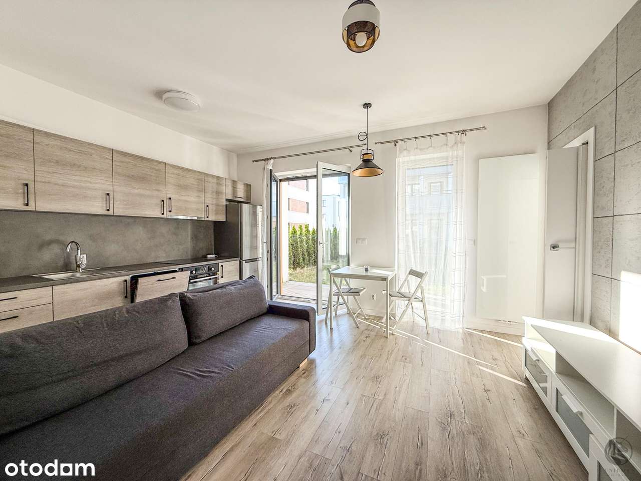 ul. Spadochroniarzy, 2 pokoje, Ogródek-1