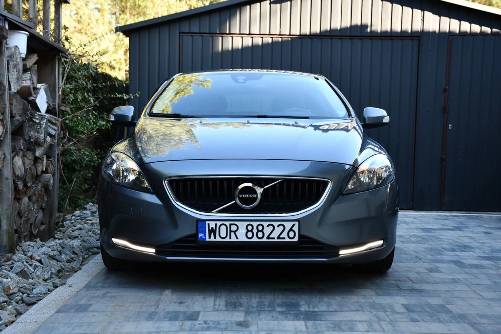 Volvo V40 II (2012-) D2 2018