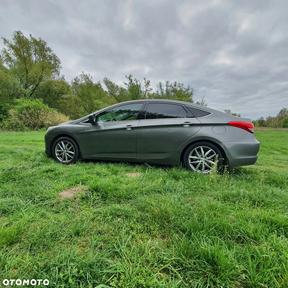 Hyundai i40