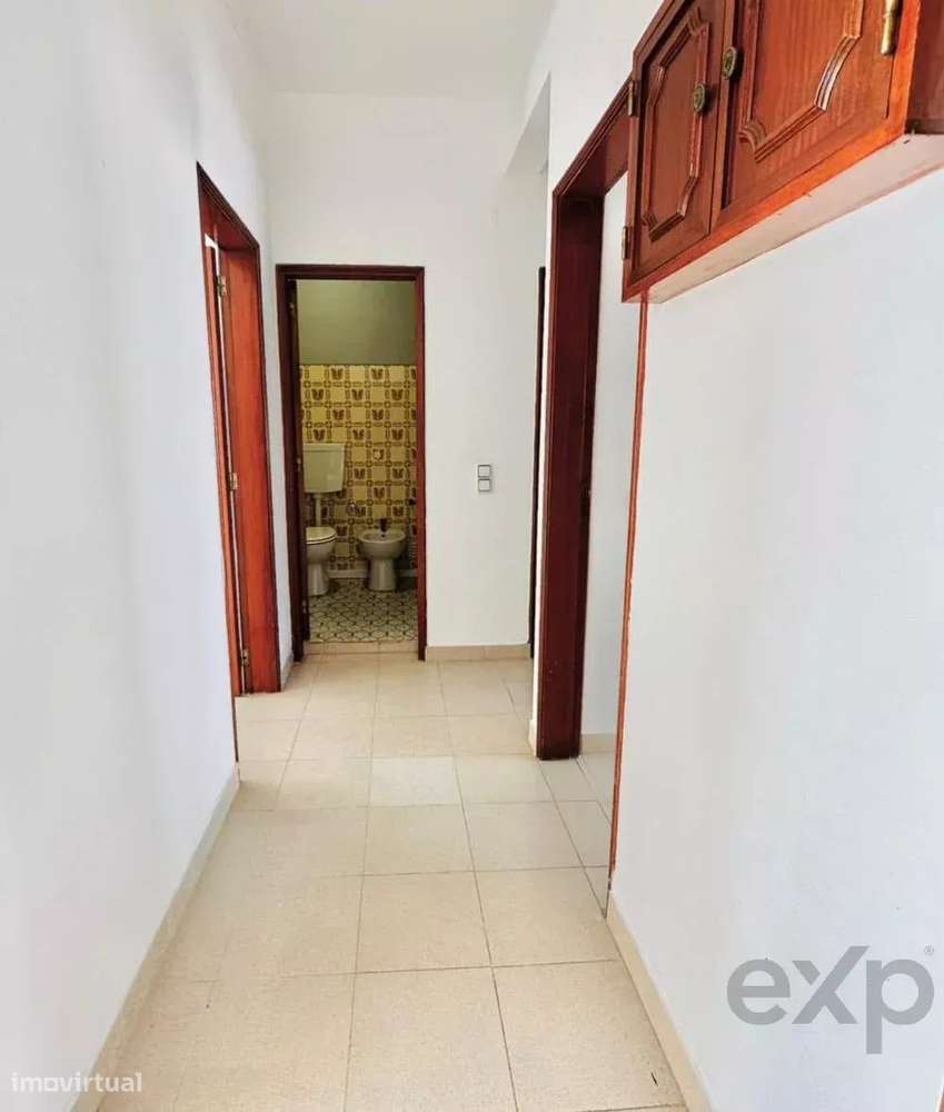 Apartamento a 300m da praia-Quarteira-6