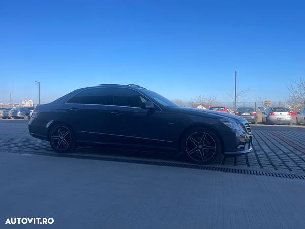 Mercedes-Benz E 300 BlueTEC 7G-TRONIC Avantgarde - 8