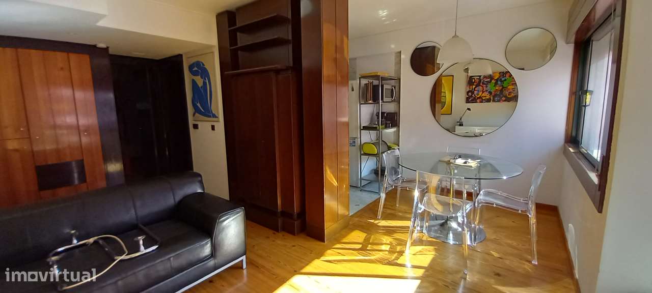 Apartamento t1 à venda na Rua Gonçalo Nunes, Restelo - Grande imagem: 5/12