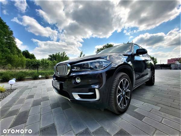 BMW X5 xDrive50i - 2