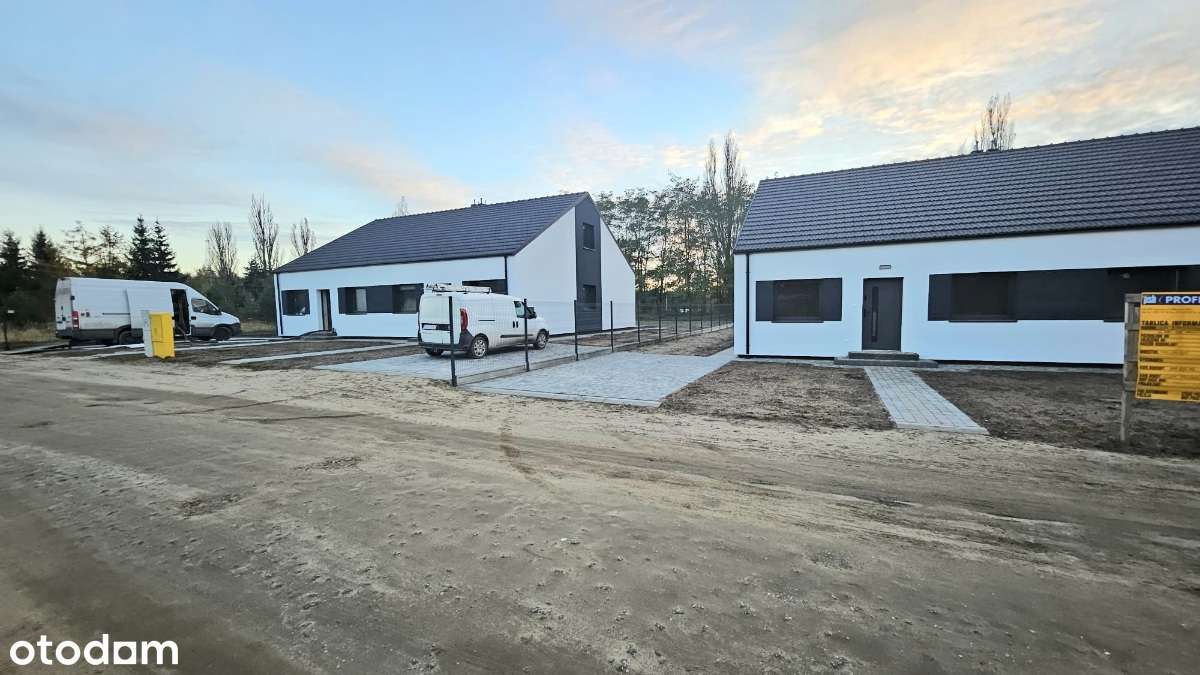 Funkcjonalny dom w zabudowie dwulokalowej, kameralne osiedle-7