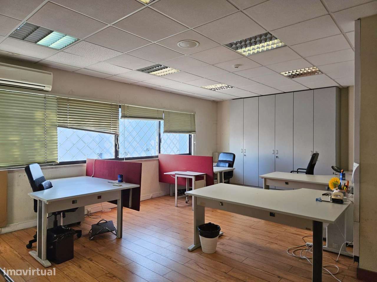 Escritório com Armazém Venda Carnaxide | 1.520 m2 | 11 Estac-15