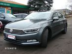 Volkswagen Passat - 1