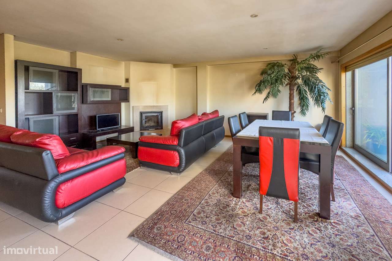 Apartamento T2 com Terraço e Garagem Fechada – Ferreiros, Amares-17