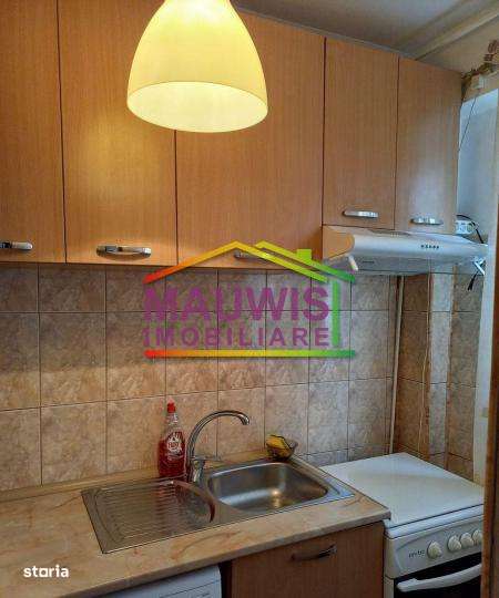 Pantelimon / Armenesc / bl 1980 / Metroul Iancului 10 min / - Imagine principală: 2/3