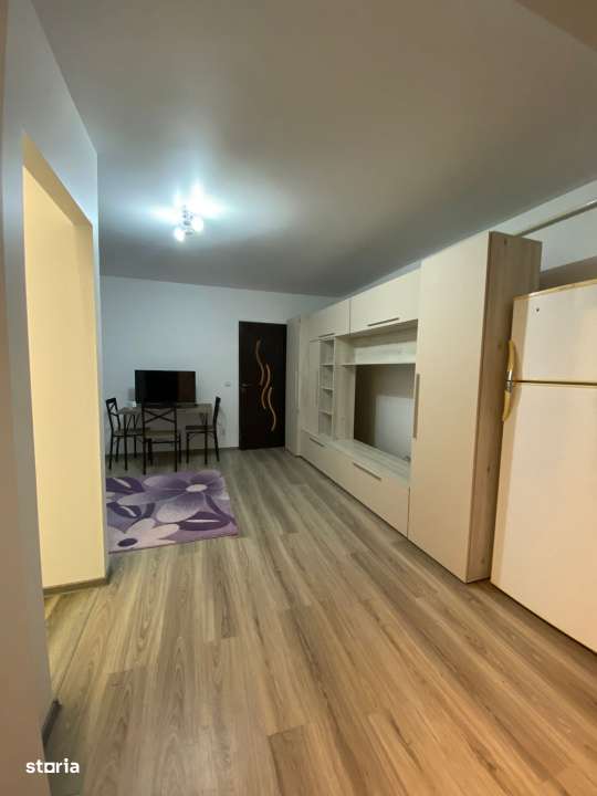 Apartament o camera, 29 mp, zona Central - Imagine principală: 1/11