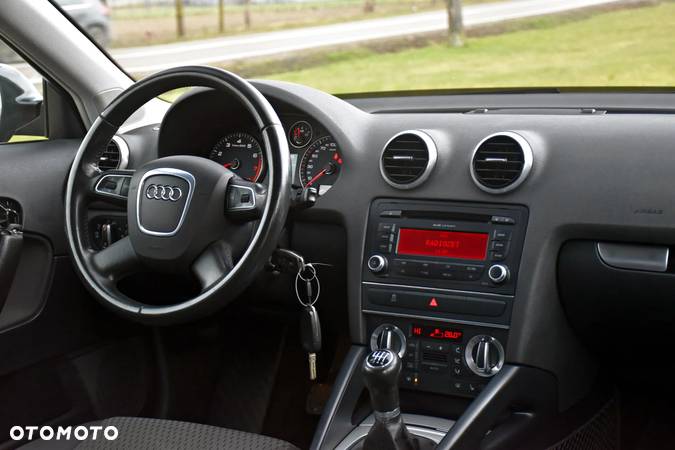 Audi A3 1.8 TFSI Sportback S line Sportpaket - 38