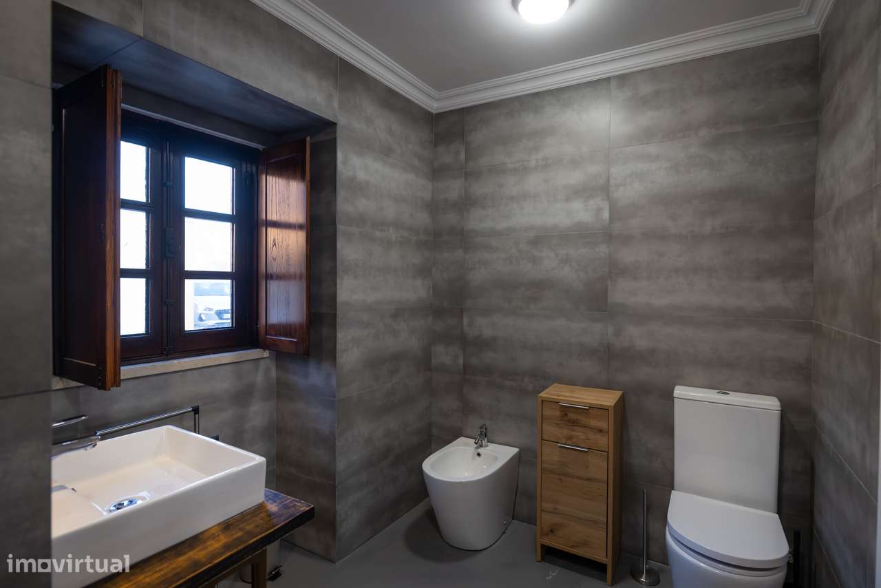 Moradia T-1  Casas do Sopé da Serra, piscina e estacionamento-6