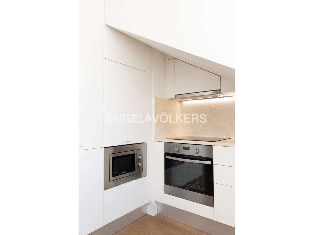 Amplo T2 com vista sobre o rio em Santos Design District-8