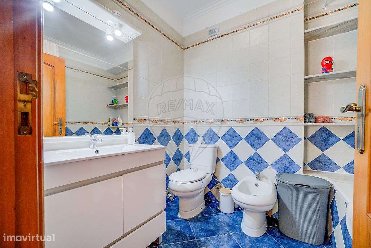 Apartamento T3 para venda na Quinta do Conde-10
