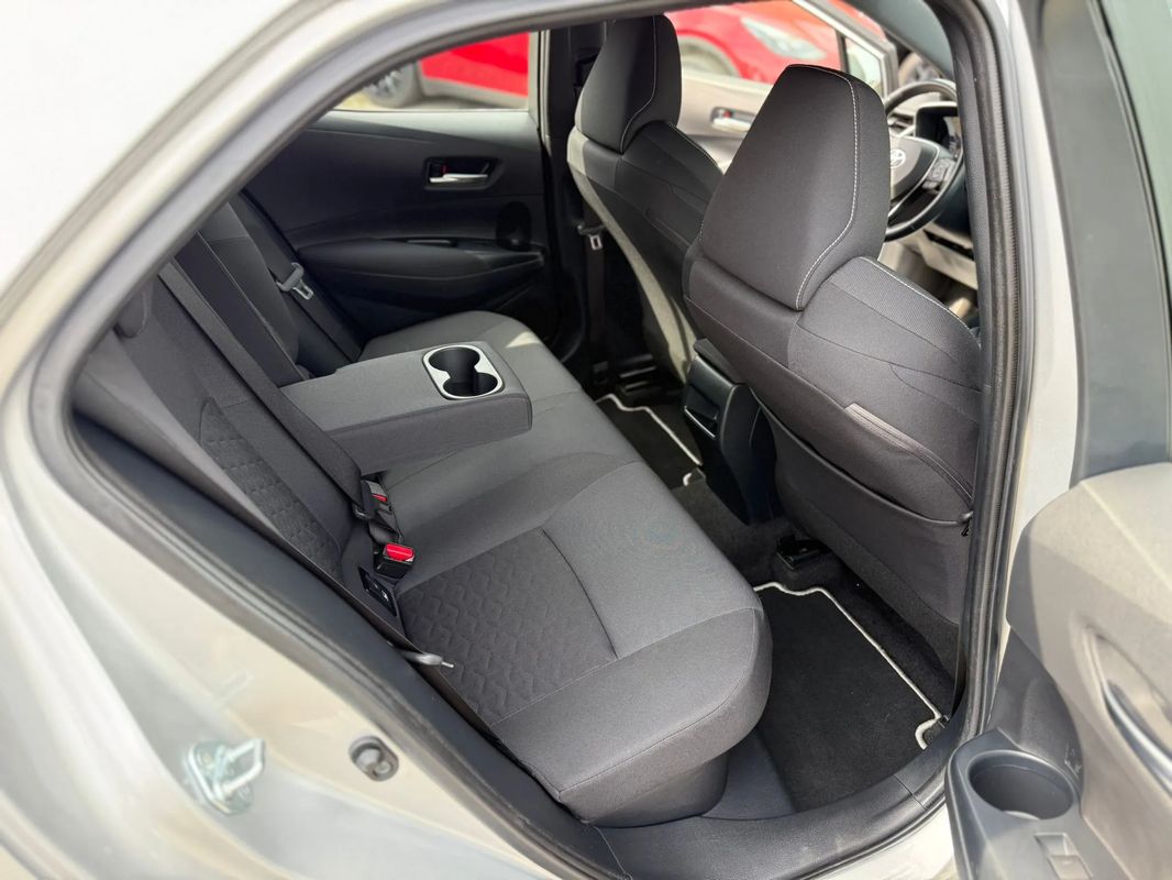 Toyota Corolla - 26
