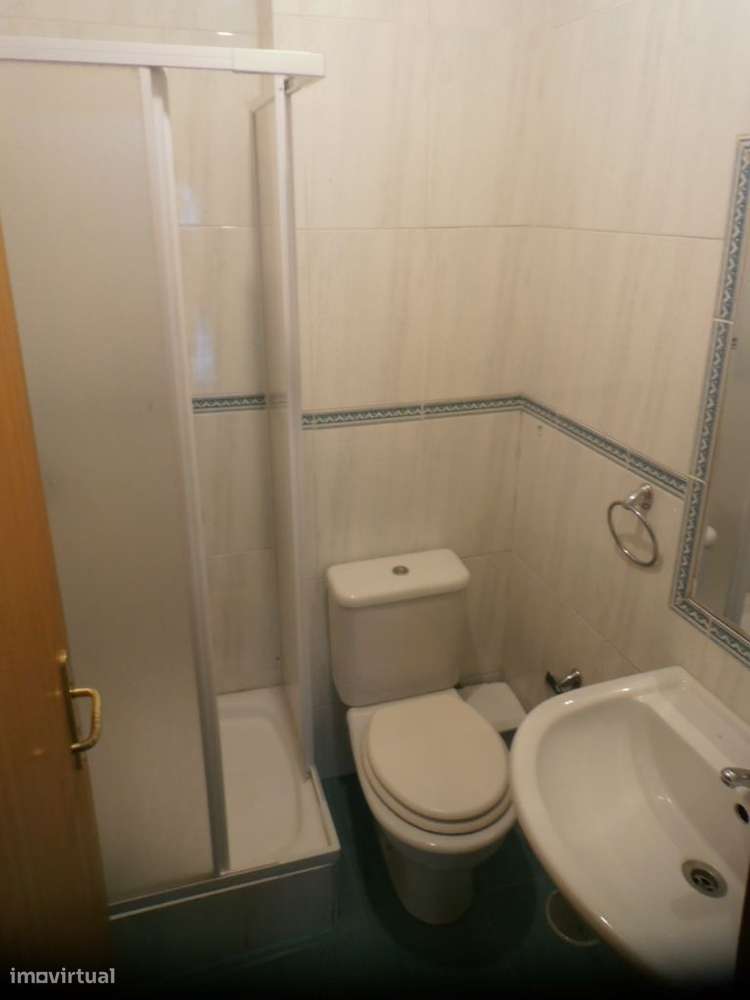 Apartamento T2 c/Lug de garagem - Gondomar, DºBrasas-7