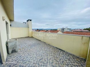 T3 ultimo piso com terraço e garagem - Oliveira do Douro N222