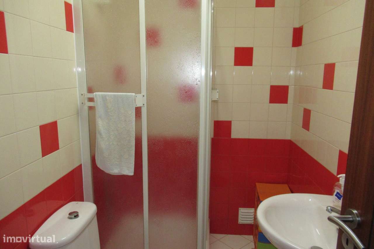 Moradia individual, para venda, Entroncamento - São João Baptista-21