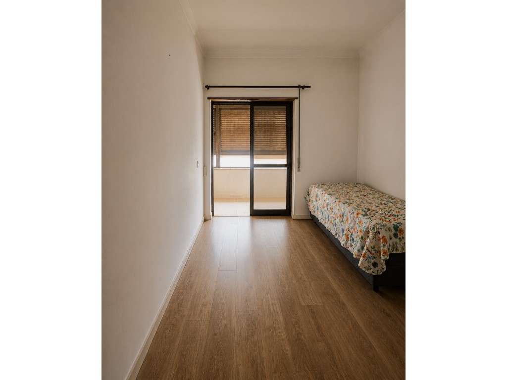 Apartamento, 1 quarto, Almada, Charneca de Caparic-12