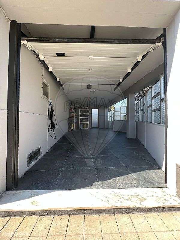 Moradia T2 para venda-2