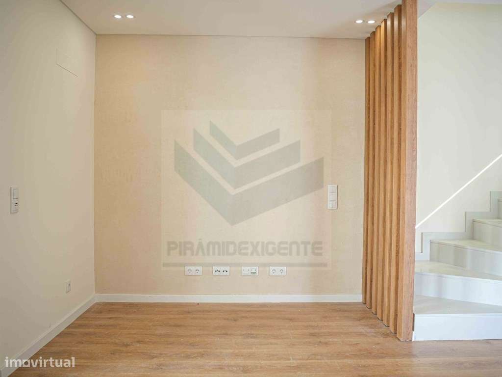 Moradia - Quarto RC, 2 Grandes Suítes 1ºpiso! Pinhal General - Grande imagem: 4/23