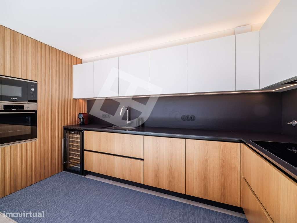 Moradia T4+1 - Excelentes acabamentos, na Cidade de Aveiro - Grande imagem: 2/23