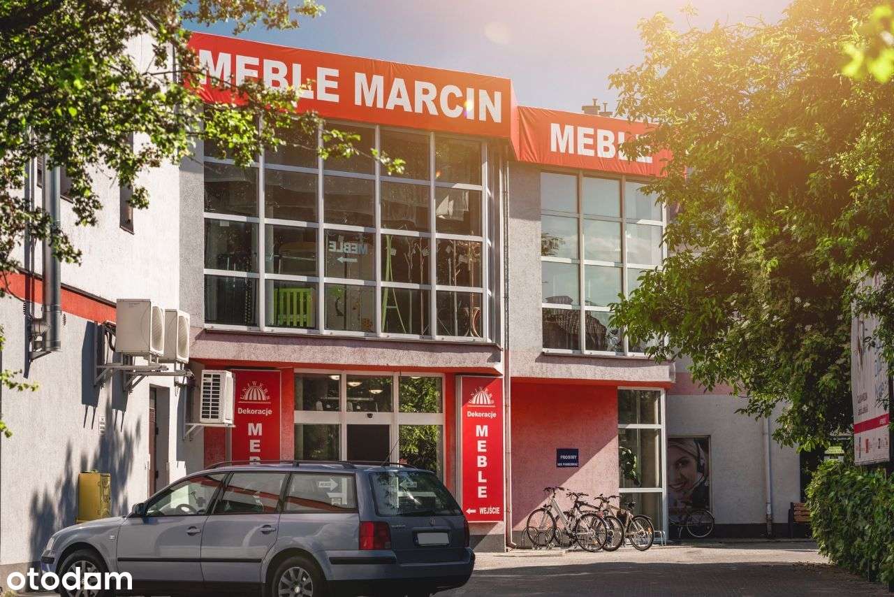 Powierzchnia w salonie wraz z magazynem od 35 do 400m2 cena 20zł/m2 - Pełny obrazek: 1/6