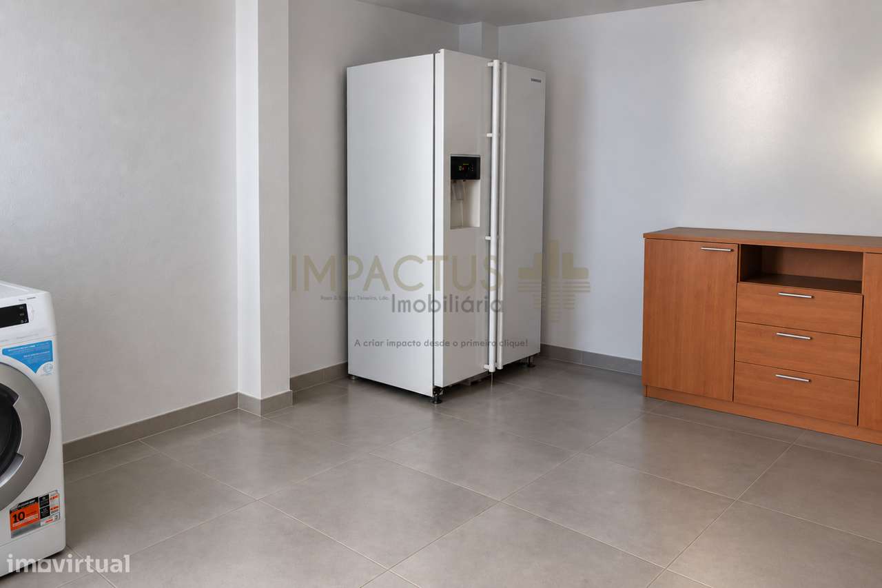 Moradia T3+T1 renovados-8