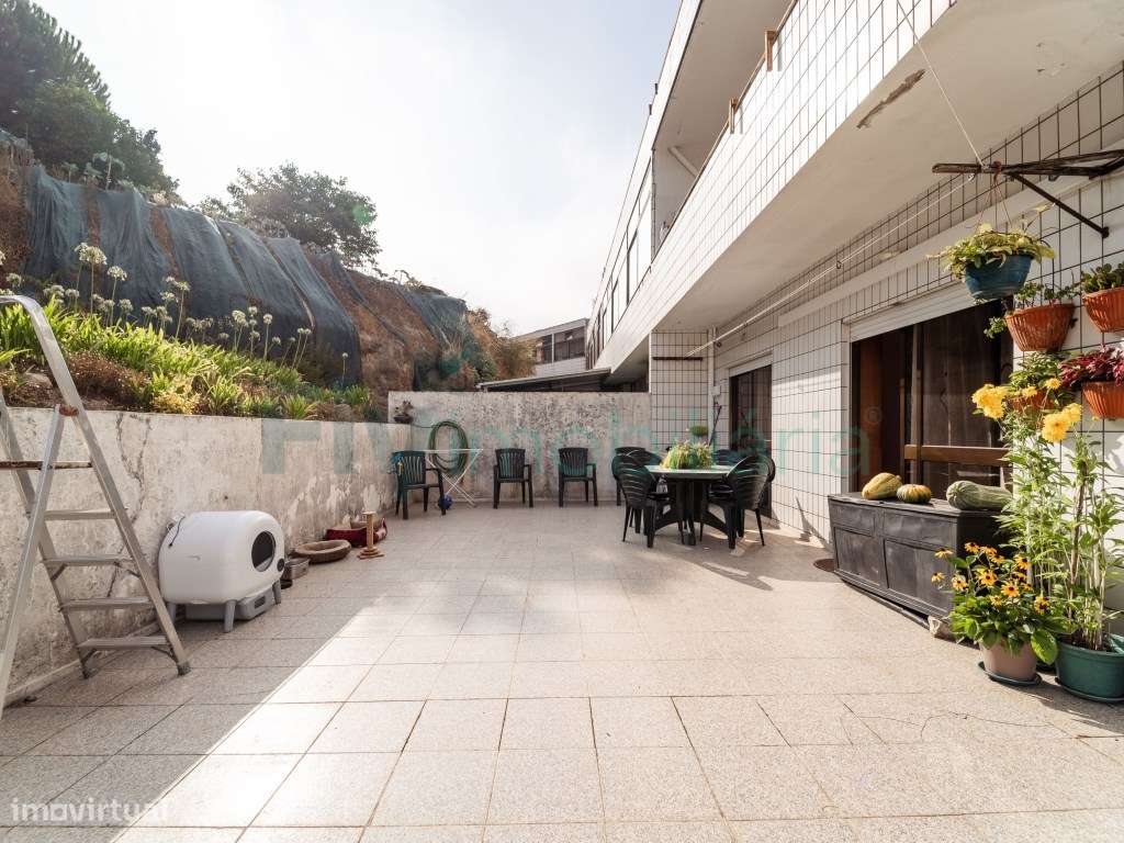 Apartamento T3 com Terraço de 80 m² e Garagem Fechada em Moreira de...-22