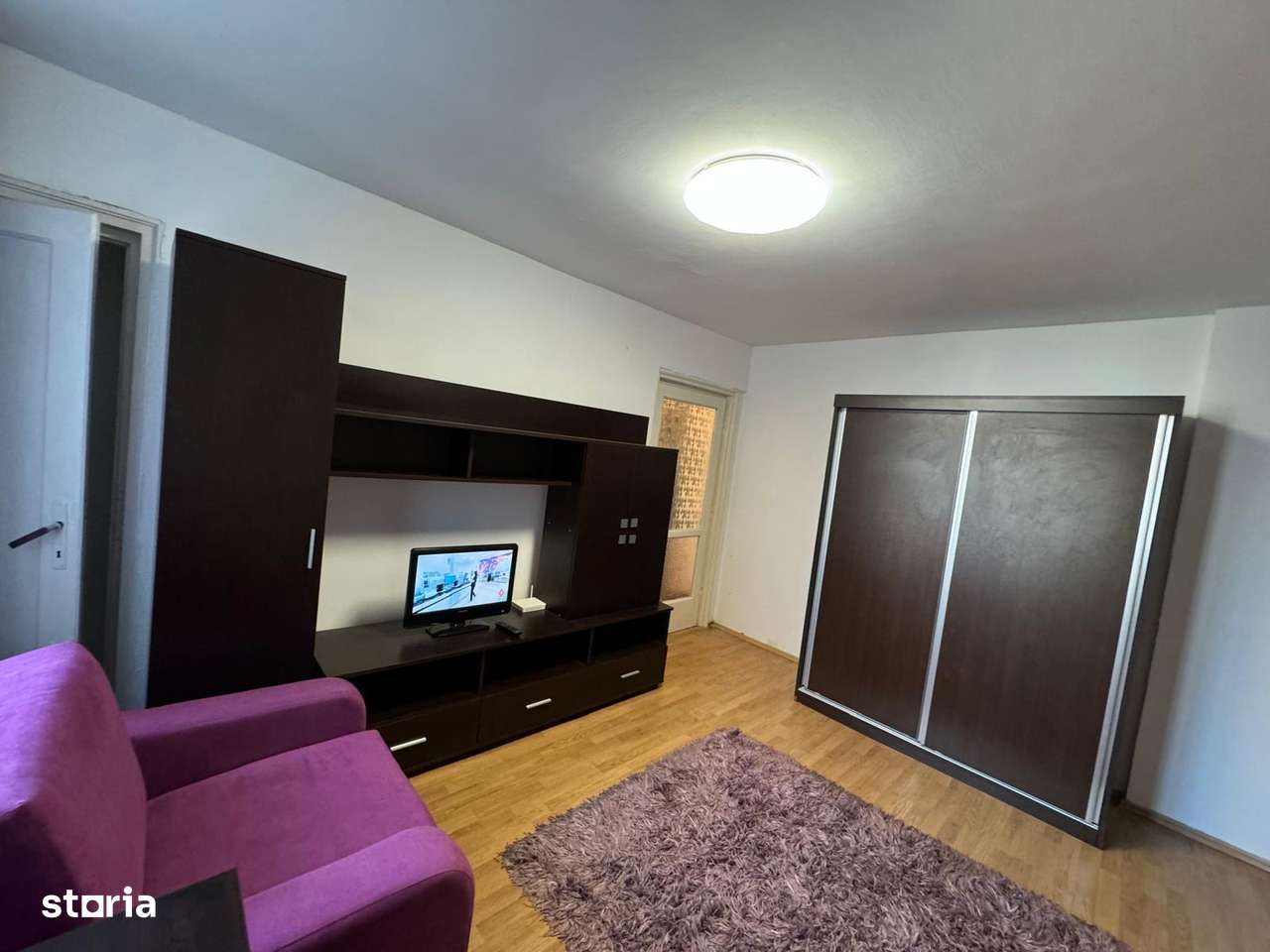 VÂNZARE Garsonieră în zona Gara de Nord-1