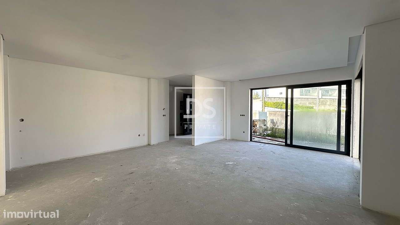 Moradia T3 isolada com vista rio em Amarante.-6