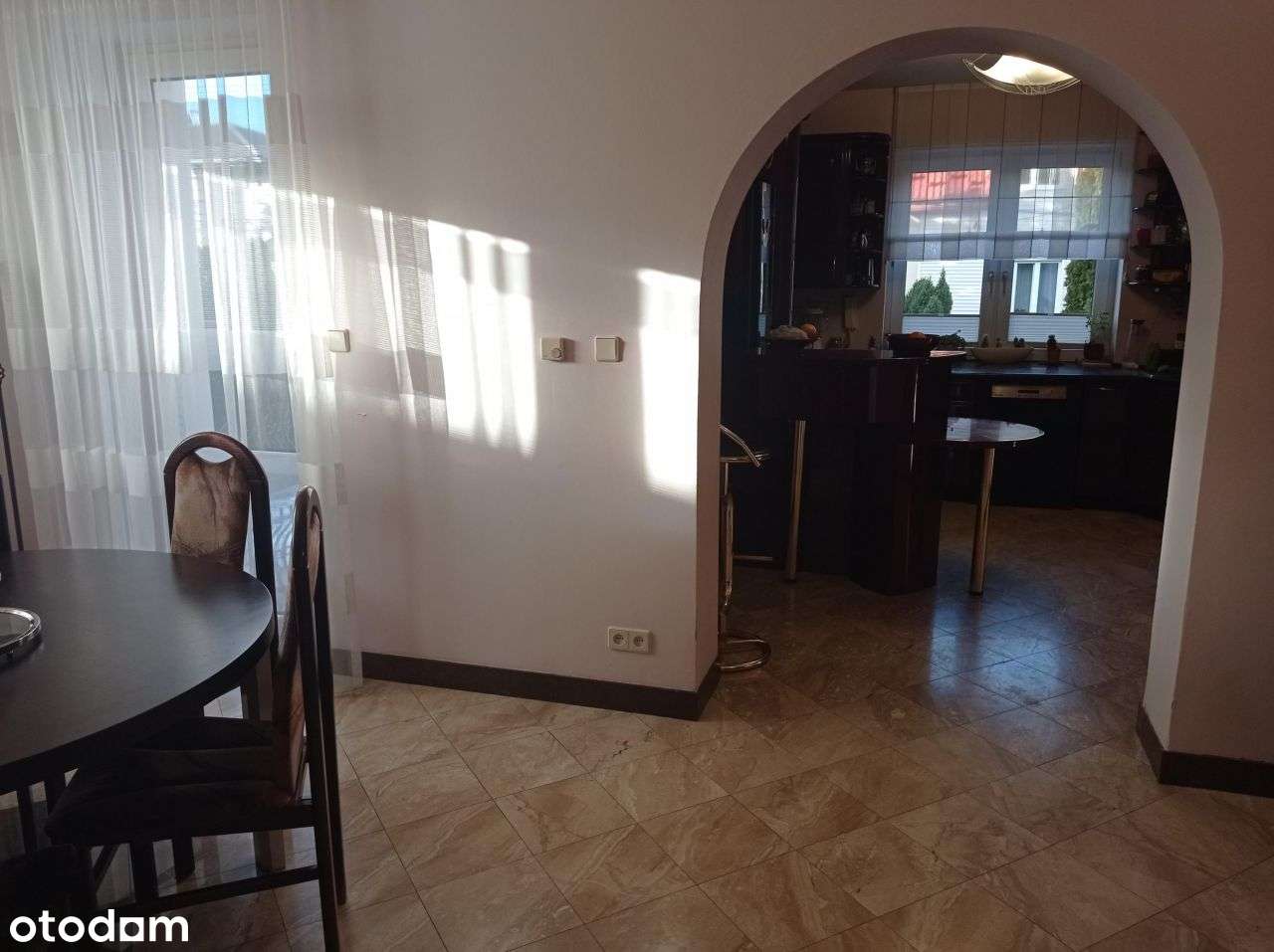 Dom w bardzo dobrej lokalizacji Grodziska Maz. - Pełny obrazek: 3/14