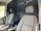 Mercedes-Benz SPRINTER 907 - 6